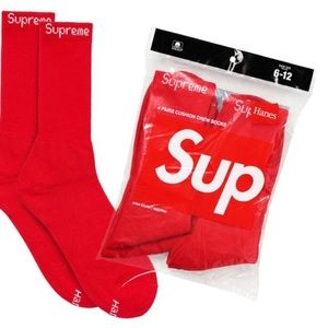 Supreme socks